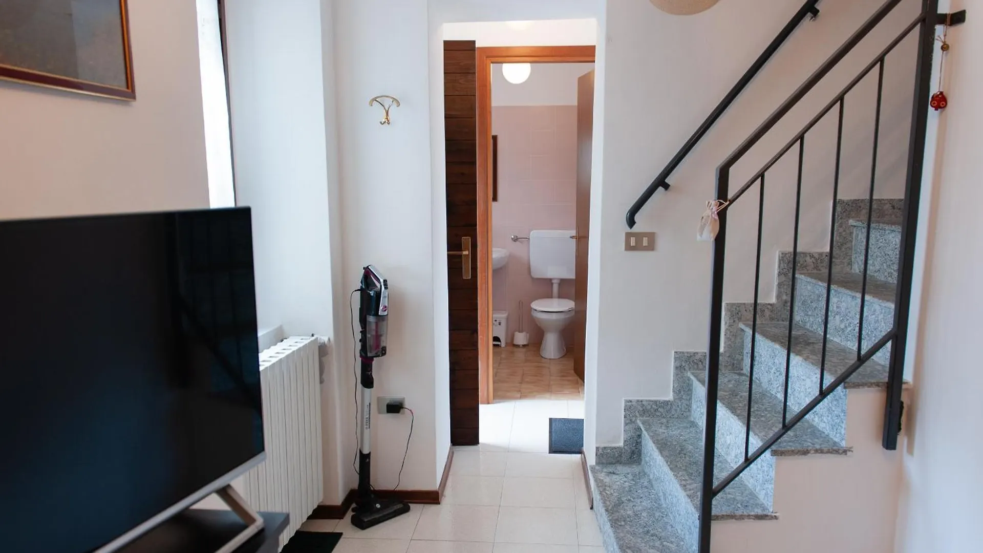 Дом отдыха Вилла Casa La Lanterna Nelle Alpi Orobiche Albaredo Per San Marco Италия